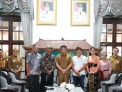 Bupati Sidoarjo Perkuat