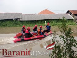 Pencarian Balita Hilang Di Kalidawir Terhambat Arus Deras