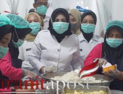 Mimik Idayana Tinjau Dapur SPPG, Pastikan Pelayanan Higenis    