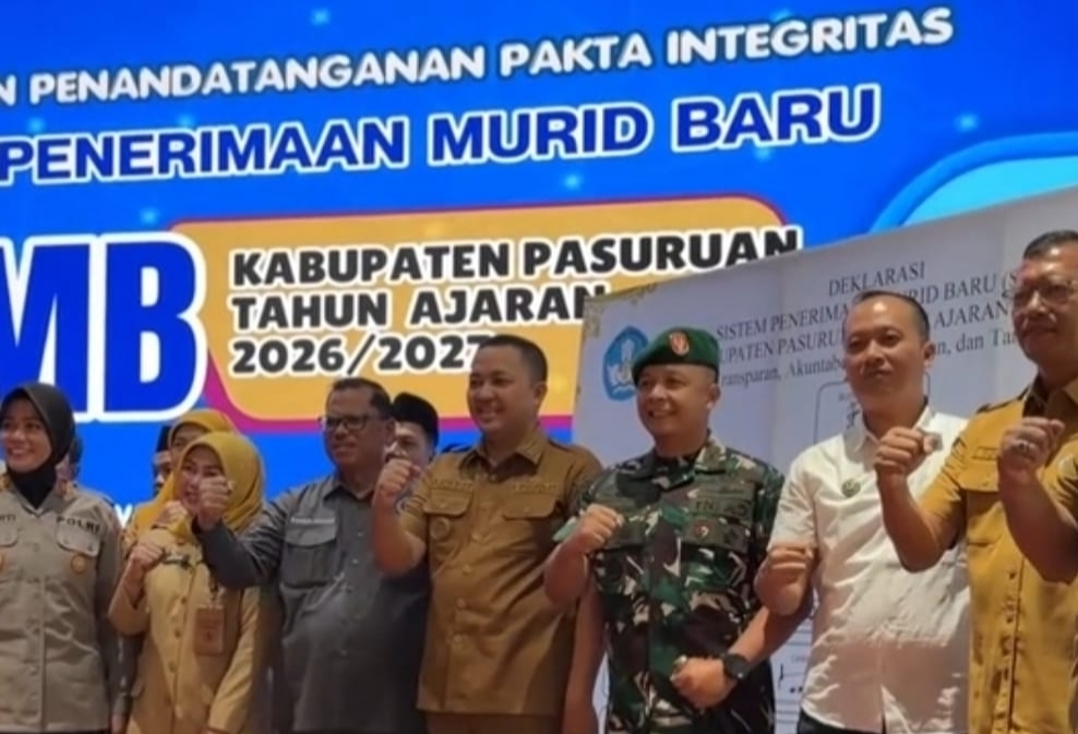 Bupati Warning Keras