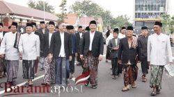Bupati Subandi Salurkan Hewan Kurban Idul Adha: Sapi 800 Kg di Masjid Agung, Bantuan Presiden ke Jabon   