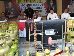 Rumah Dijual Jadi Sarang Oplosan LPG 3 Kg, Polisi Sidoarjo Amankan 2 Tersangka