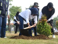 Penanaman Pohon Sidoarjo