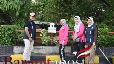 PKK Sidoarjo Hijaukan Flyover Jenggolo, Ratusan Bugenvil Bikin Warga Takjub