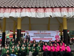 Bakti Sosial Hari Bhayangkara ke-80,Polsek Bangil dan Warga Bersihkan Alun-alun