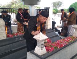 Tradisi Bulan Suro