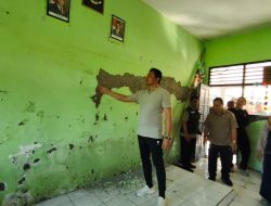 Perbaikan sekolah Sidoarjo