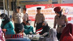 HUT Bhayangkara ke-80: Polres Mojokerto Kota Gelar Bakti Sosial