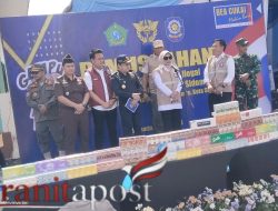 Musnahkan 9 Juta Rokok Ilegal di SIHT Porong, Wabup Mimik Ajak Sinergi Jaga Masyarakat & Usaha   