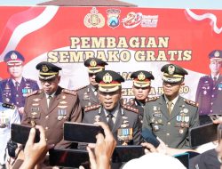 Hari Bhayangkara 80, Polresta Sidoarjo Bagikan 3 Ton Beras untuk Warga