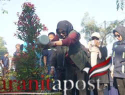 Mimik Idayana Tanam 644 Pohon, PKL Diingatkan Jaga Kebersihan