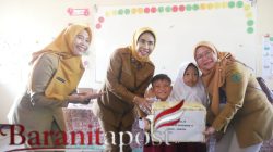 Mimik Idayana Tinjau SD Kupang, Perbaikan Sekolah Dipercepat
