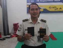WBP Lapas Sidoarjo Produksi Cover Paspor Lewat Kemitraan