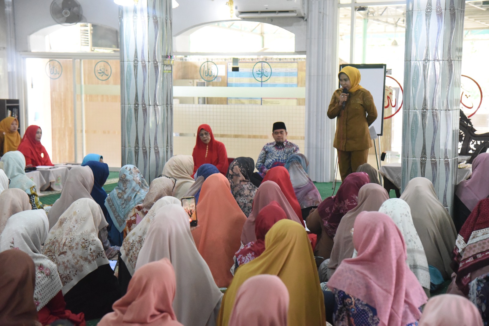 Mimik Idayana Ajak Warga, 