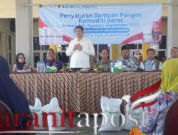 Kawal Bantuan Beras Jabon, Bupati Subandi Pastikan Tepat Sasaran   