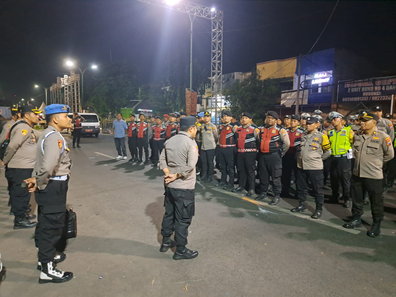 Pasuruan Carnival Berakhir Malam, 5.000 Penonton Tetap Bertahan